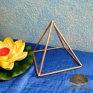 Piramide energética 20cm dourado