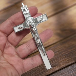 Cruz metal São Bento